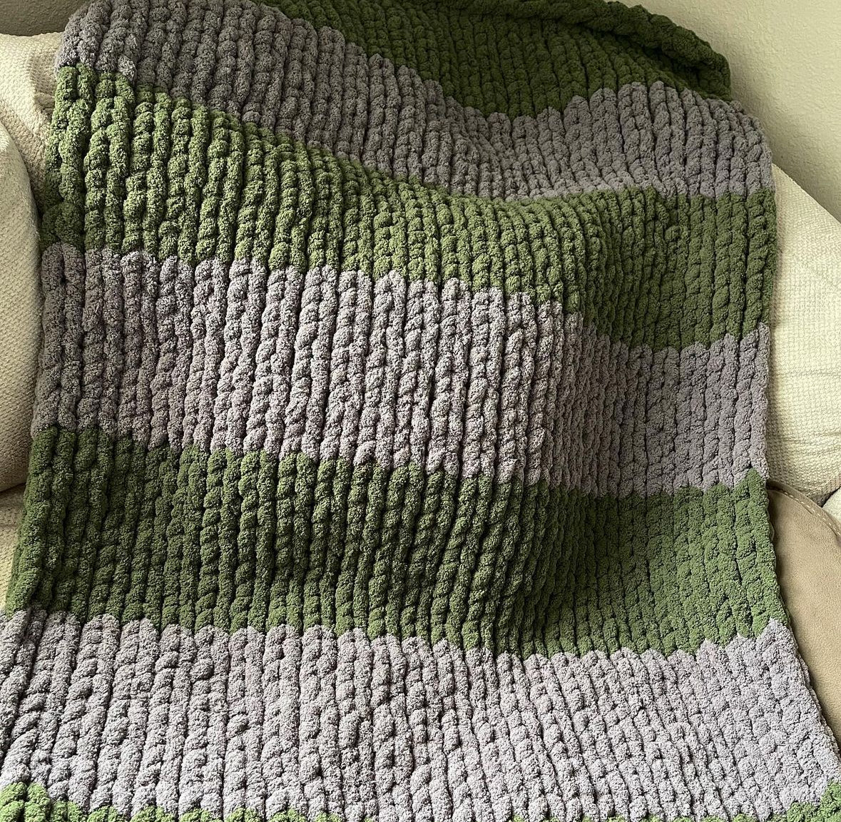 Slytherin Chunky Knit Blanket.